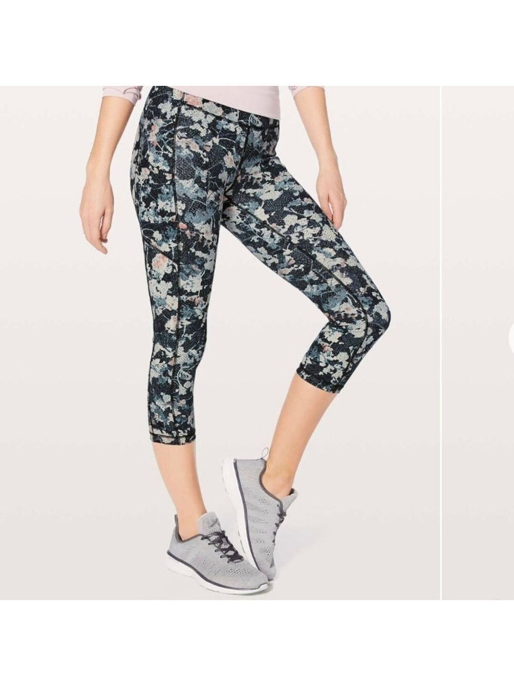 Lululemon Speed Up Crop *21" Spring Bloom Multi size 10